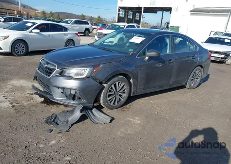 2019 Subaru Legacy 2.5I z USA, uszkodzony, nr VIN 4S3BNAB67K3008180